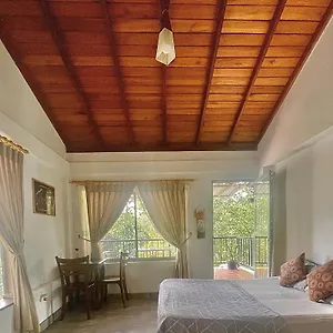 E-stay Hanthana Homestay Kandy